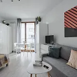 Urbannestgroup - Old Town S27 Varšava